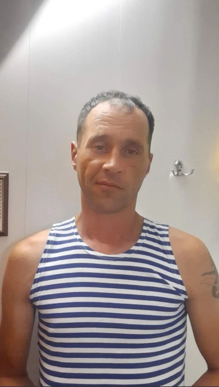  46565477  , 38 ,    