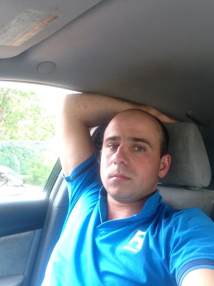  ,   Maks, 35 ,     , c 