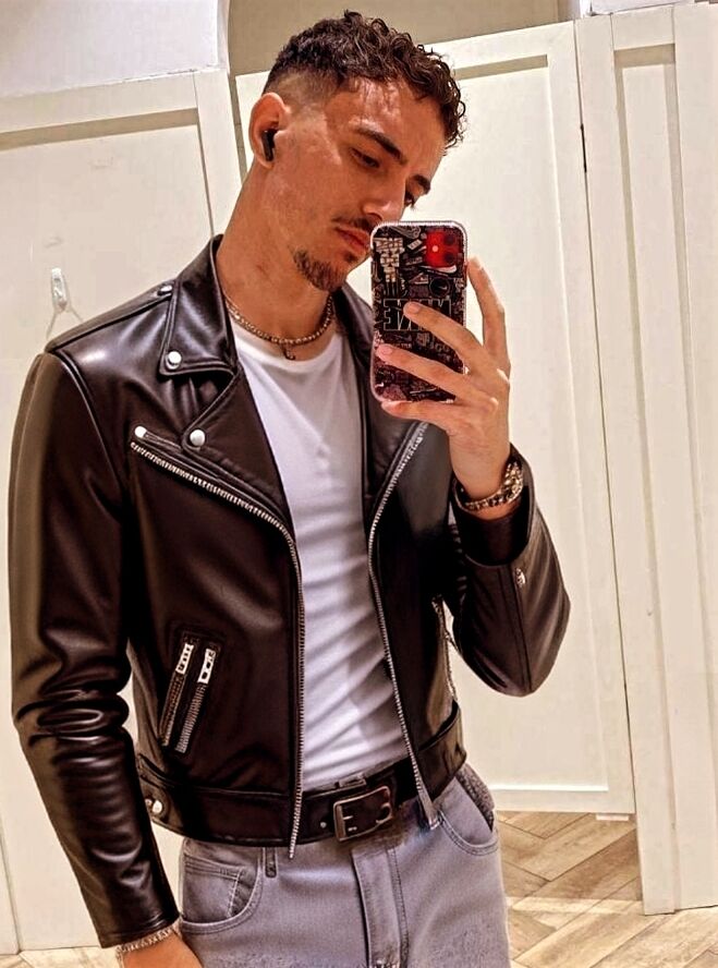  ,   Mansuor, 25 ,   ,   , c 
