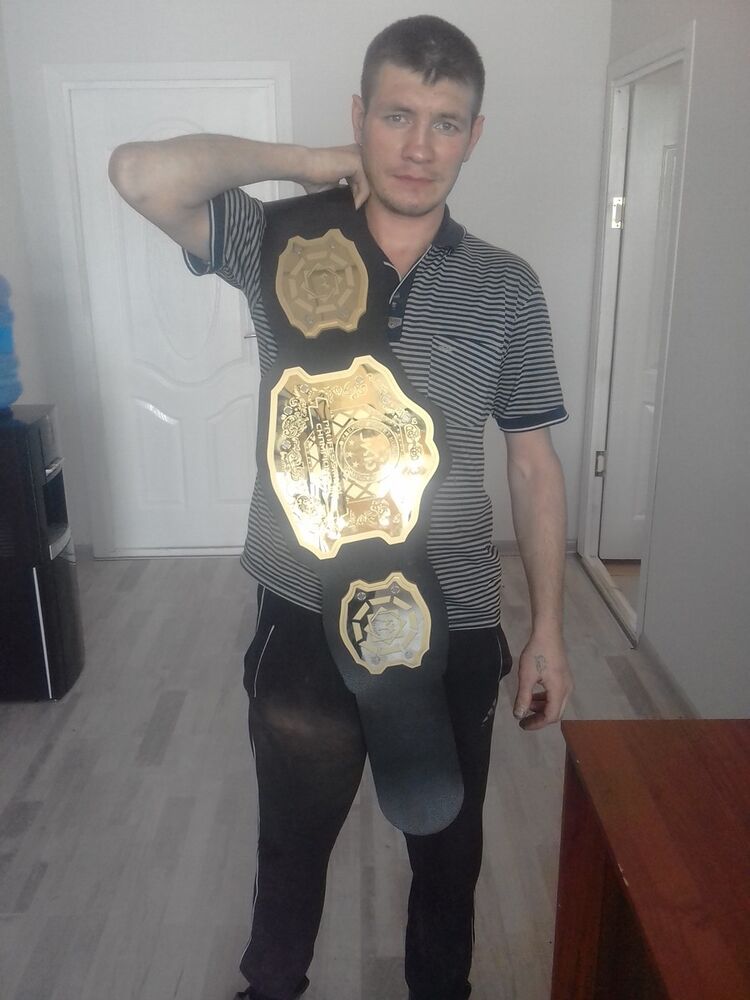  16645597  Sahsa, 36 ,    