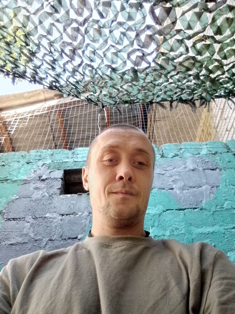  53454137  Ahtoh, 32 ,    