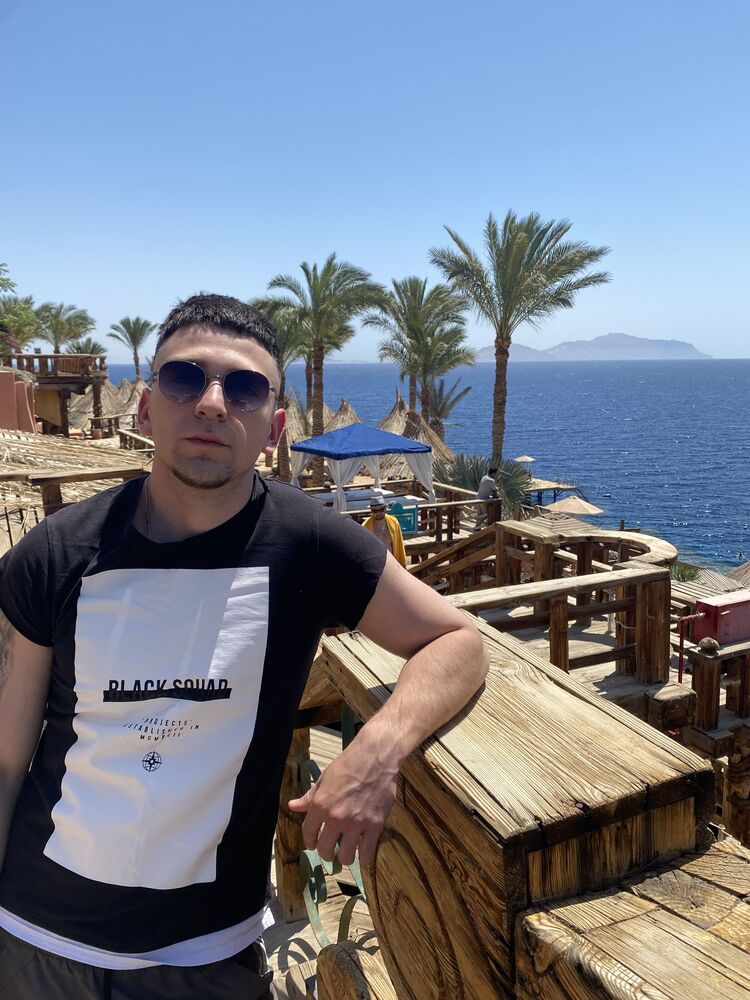  34573757  Dima, 24 ,    Al Ghardaqah