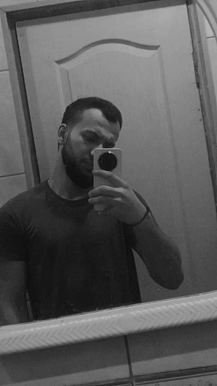  48073447  , 23 ,    