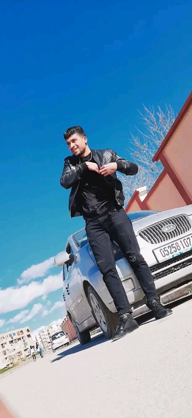  ,   Rabeh, 28 ,   ,   