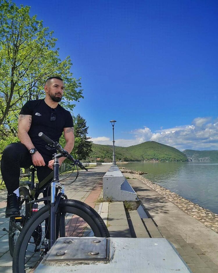 ���� 54989477 ������� ����, 33 ����, ���� ���������� � ������