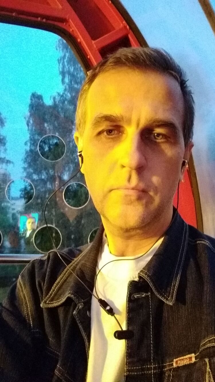  35888527  , 53 ,    