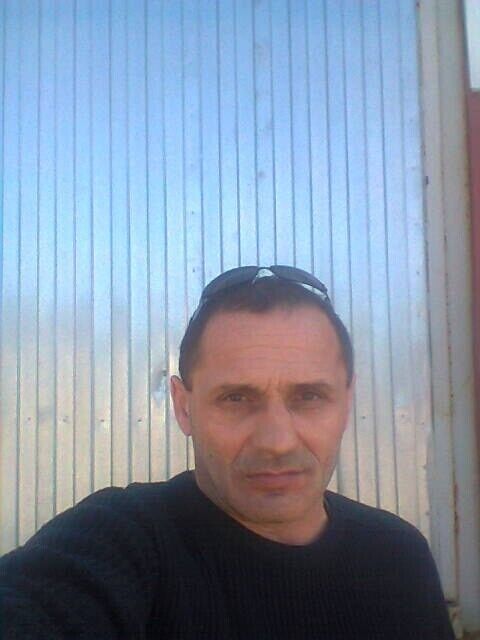  22576407  , 58 ,    