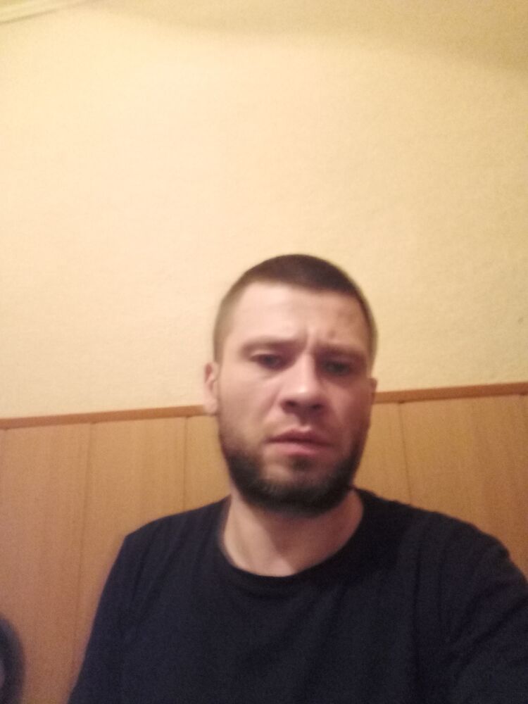  ,   Mause, 40 ,   ,   