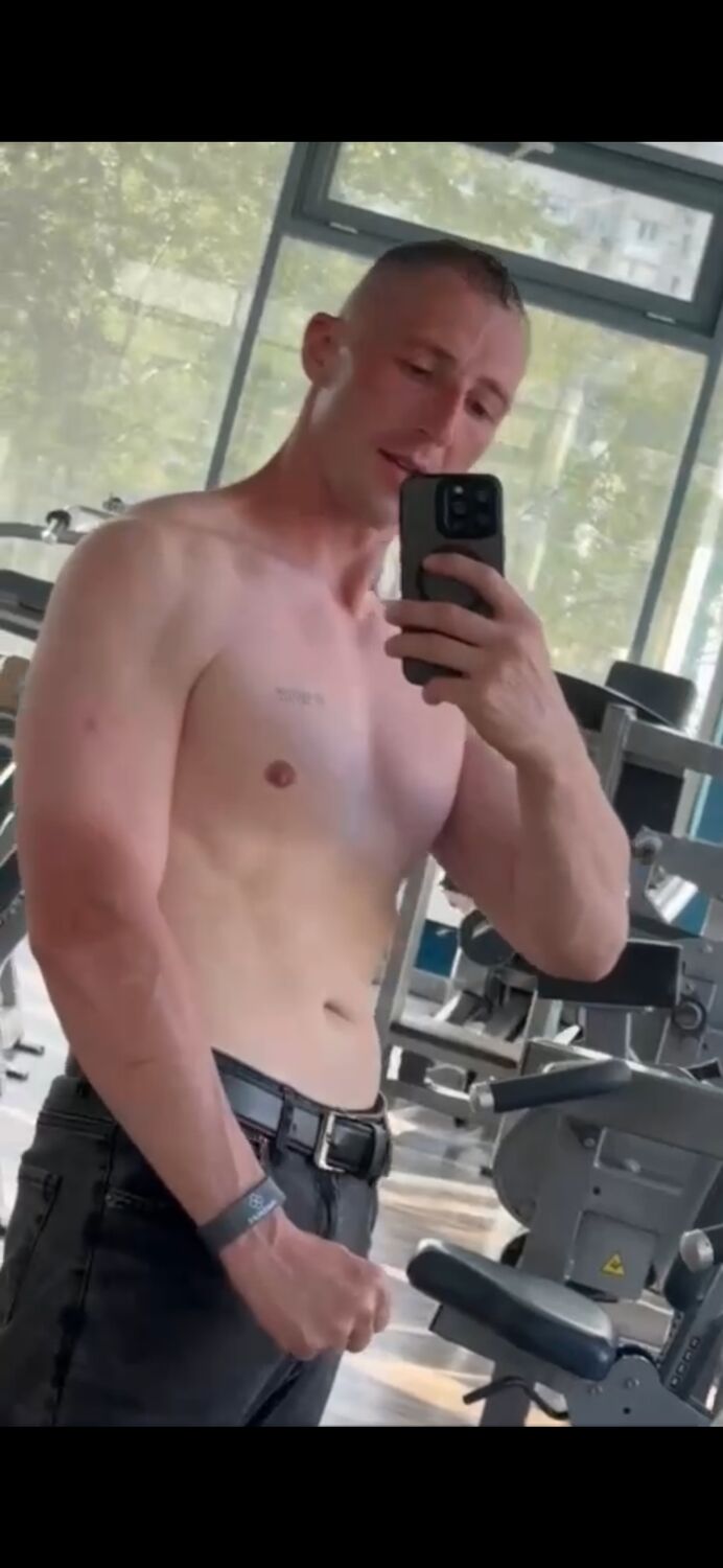  ,   Vlas Vlasov, 19 ,   ,   