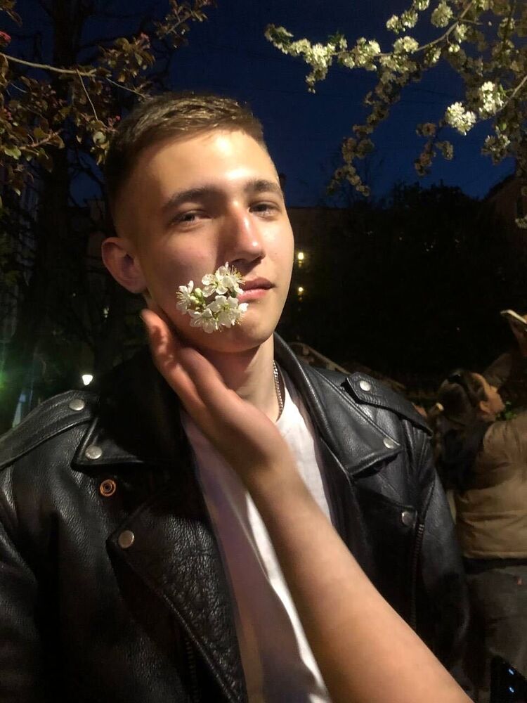  ,   , 20 ,   ,   