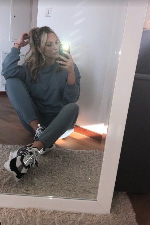  Aldford,   Jana, 29 ,   ,   , c 