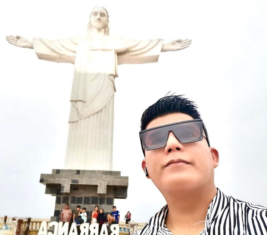  43811387  Enzo, 38 ,    