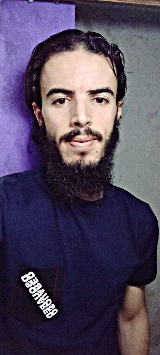  ,   Brahim Ait, 28 ,   ,   , c 