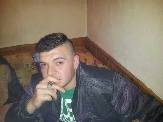  5978207  Gurol, 37 ,    