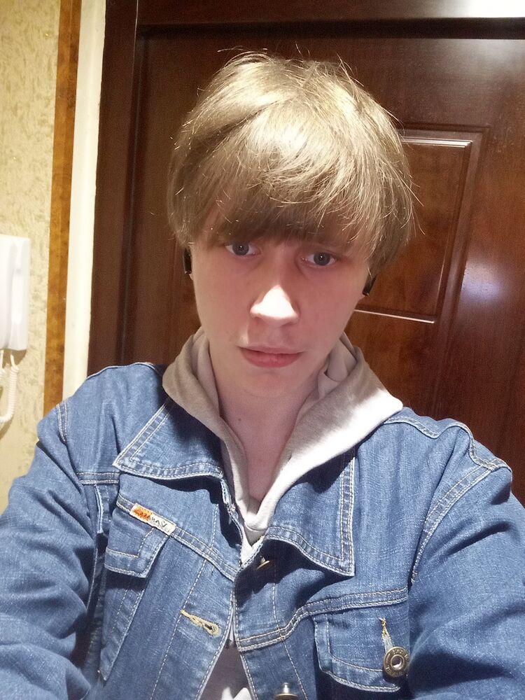  52629127  Nikolai, 18 ,    