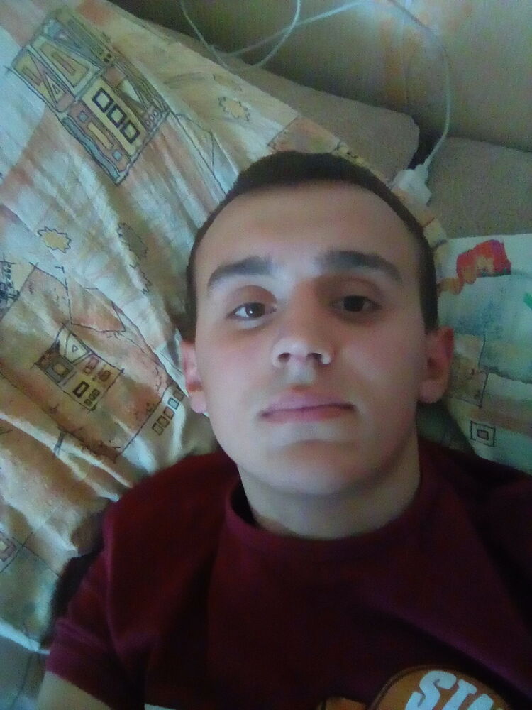  10679797  Roma, 26 ,    