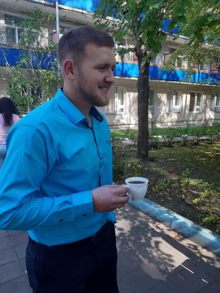  27669277  Nikolay, 26 ,    