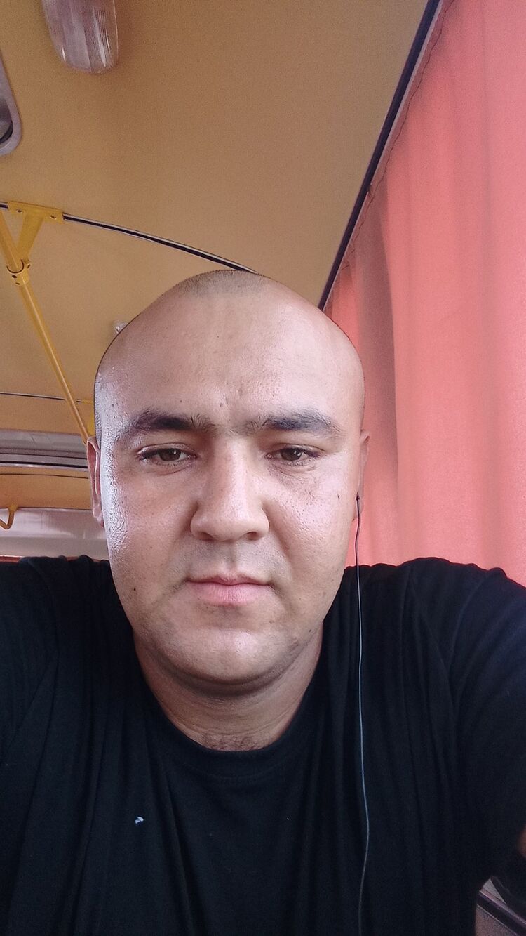 24351287  , 32 ,    