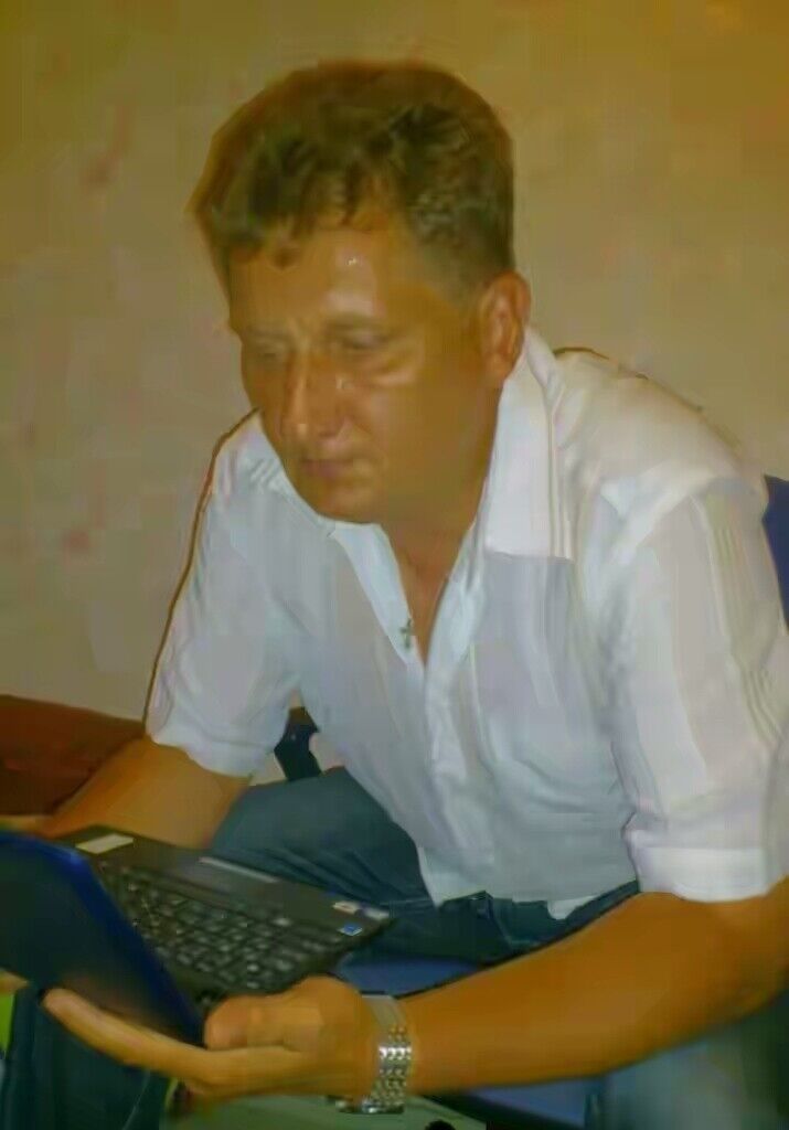  18196587  Alexandr, 53 ,    