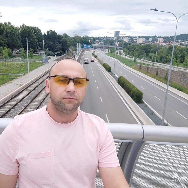  47491167  Aleksandr, 44 ,    