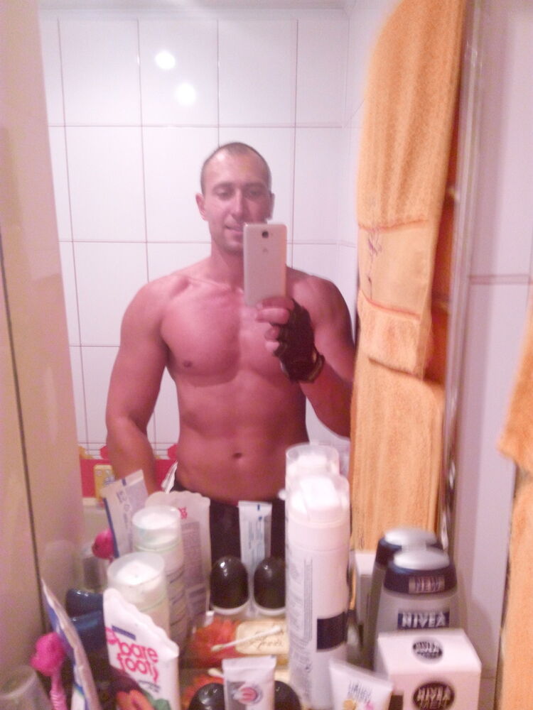  8982287  , 41 ,    