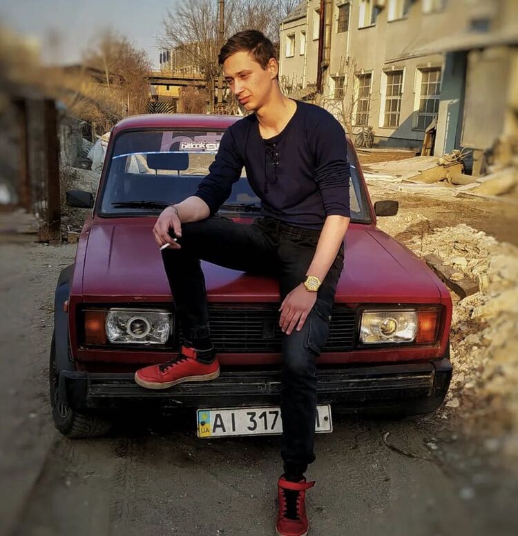  ,   , 24 ,   ,   