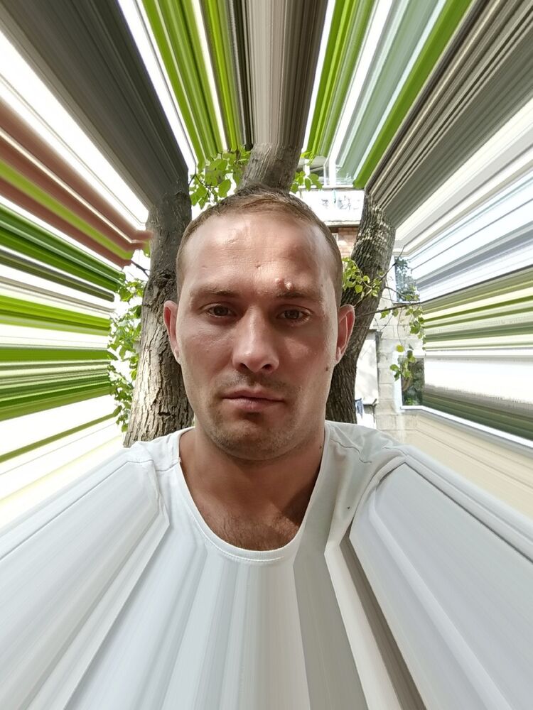 ���� 10420217 ������� ����, 32 ����, ���� ���������� � ��������