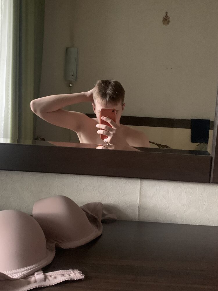  31159737  , 22 ,    