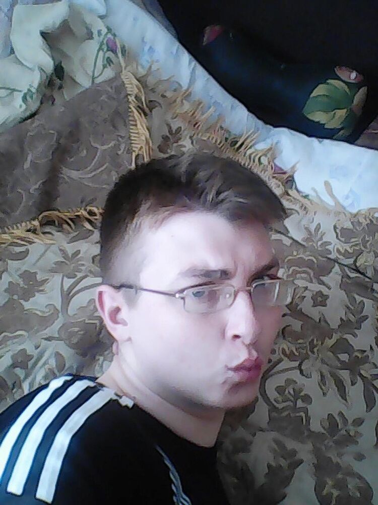  7538427  Vladimir, 29 ,    
