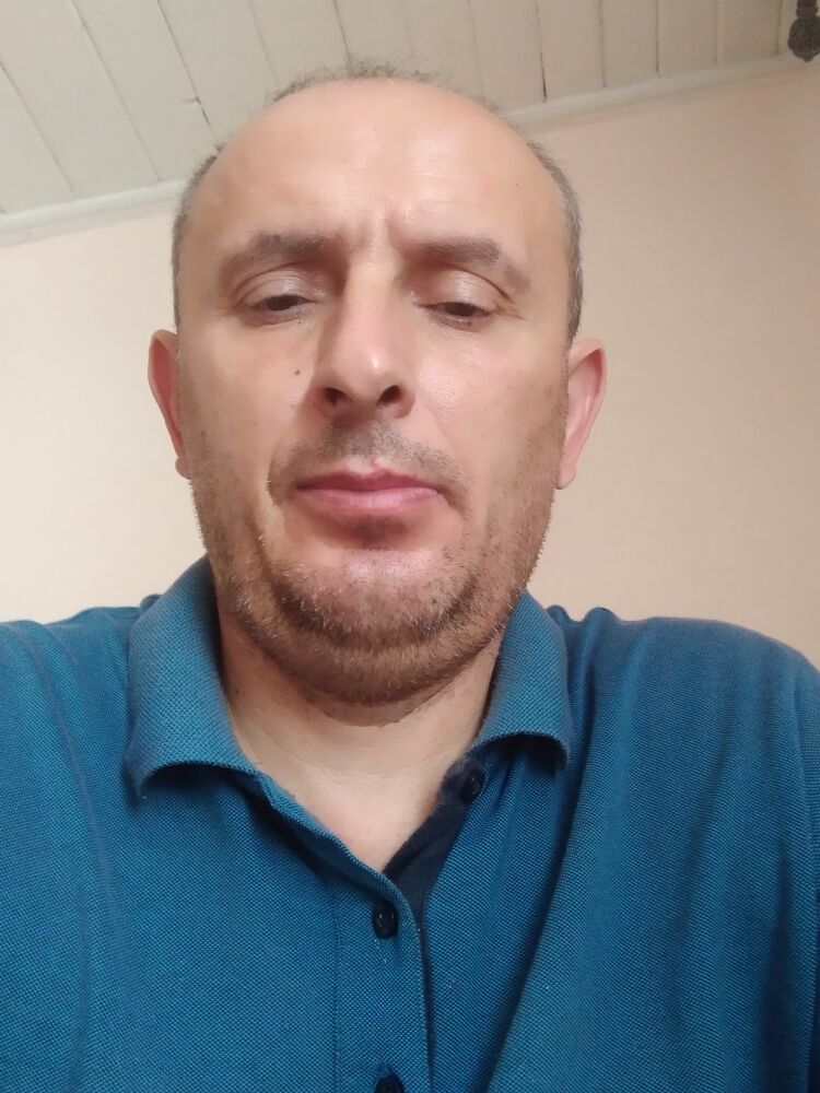  45173547  , 52 ,    