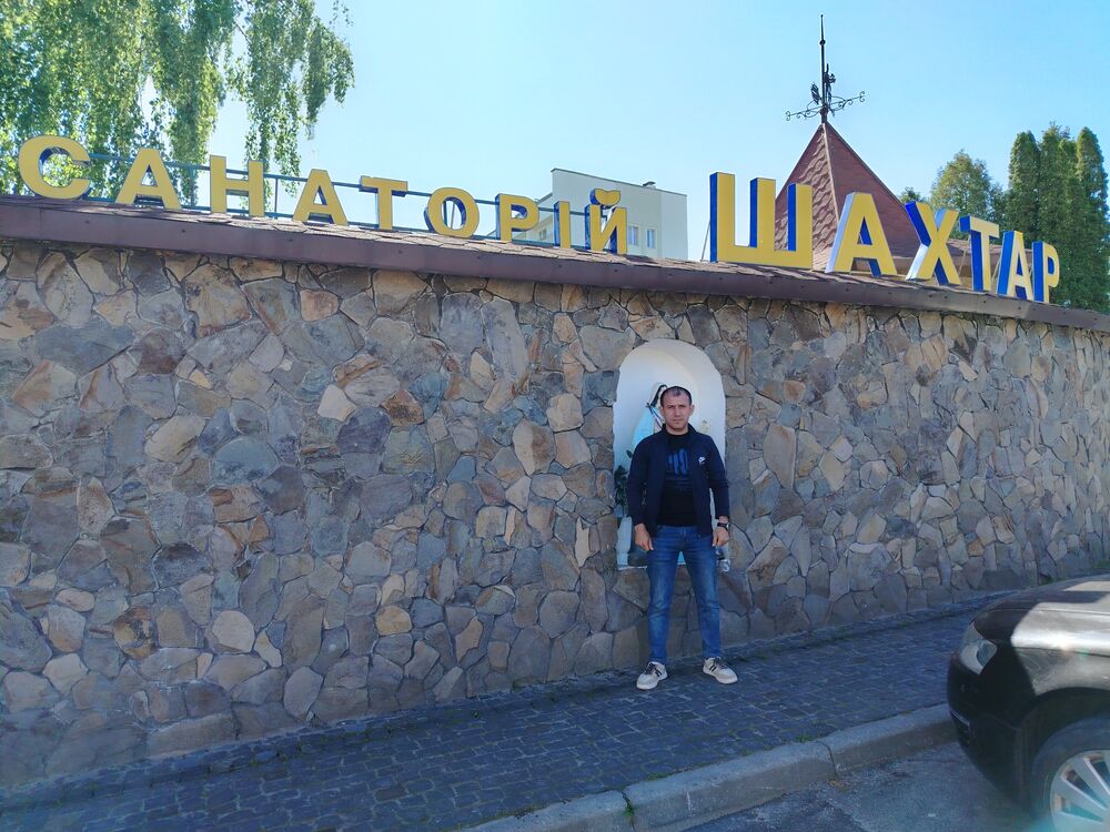  ,   Zaur, 39 ,   ,   , c 