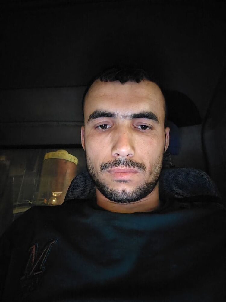  52807167  , 27 ,    