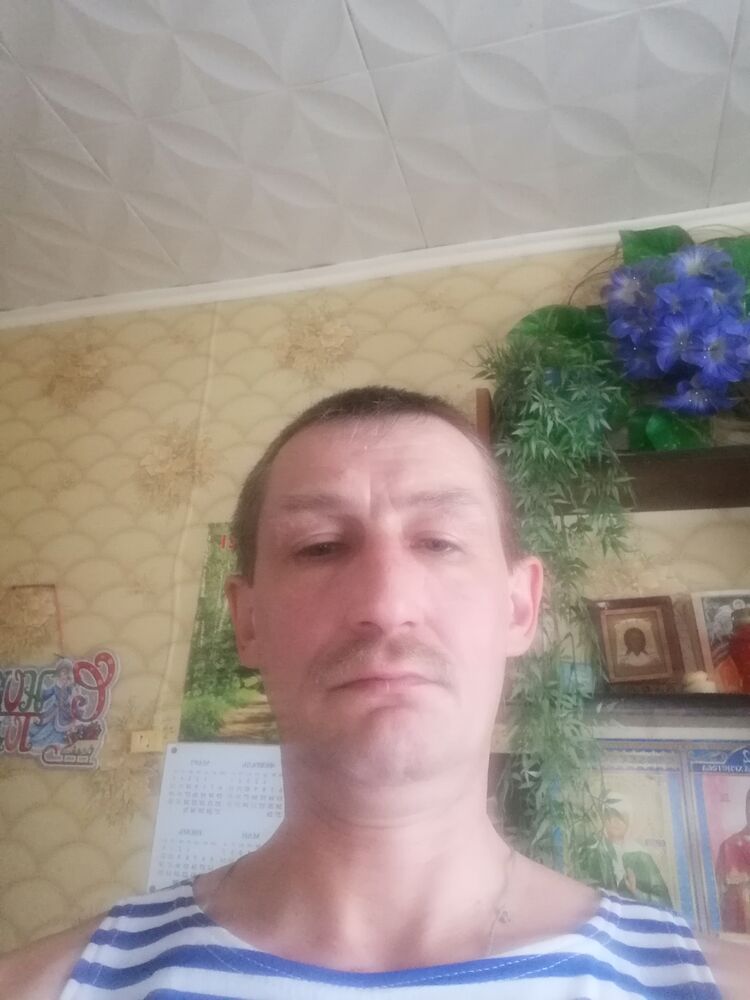  37429037  , 49 ,    