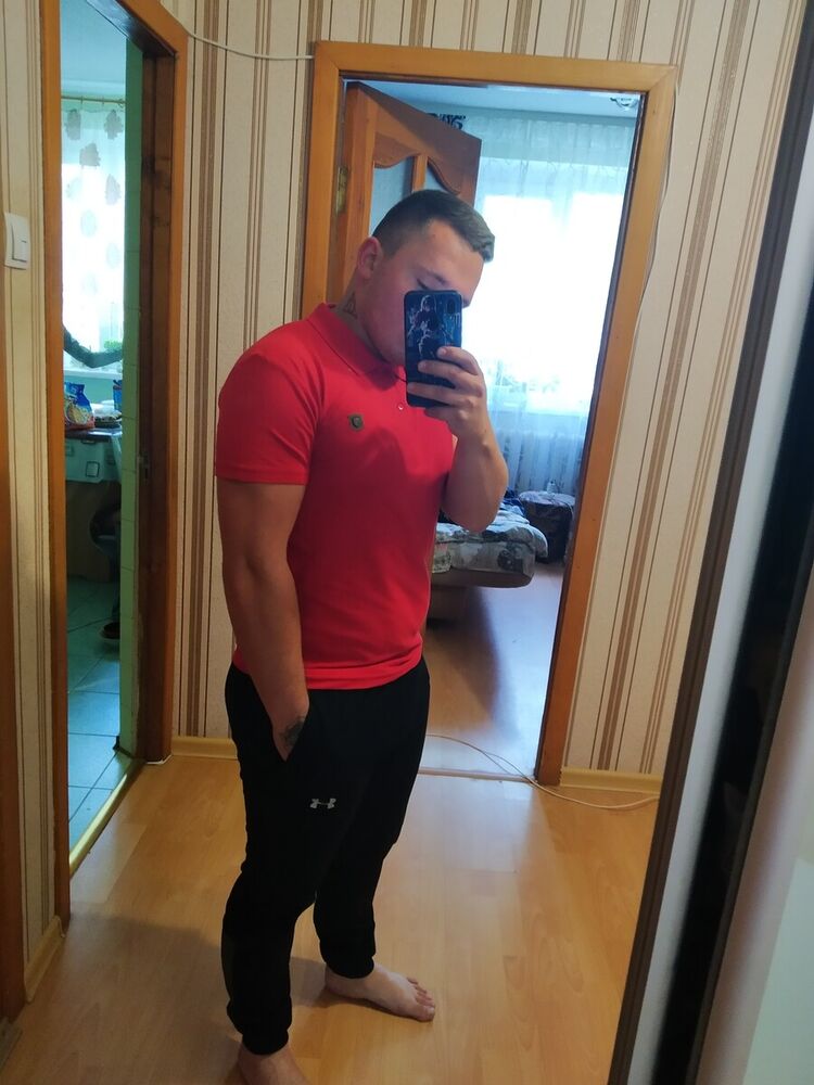  ,   Artur, 26 ,   ,   , c 