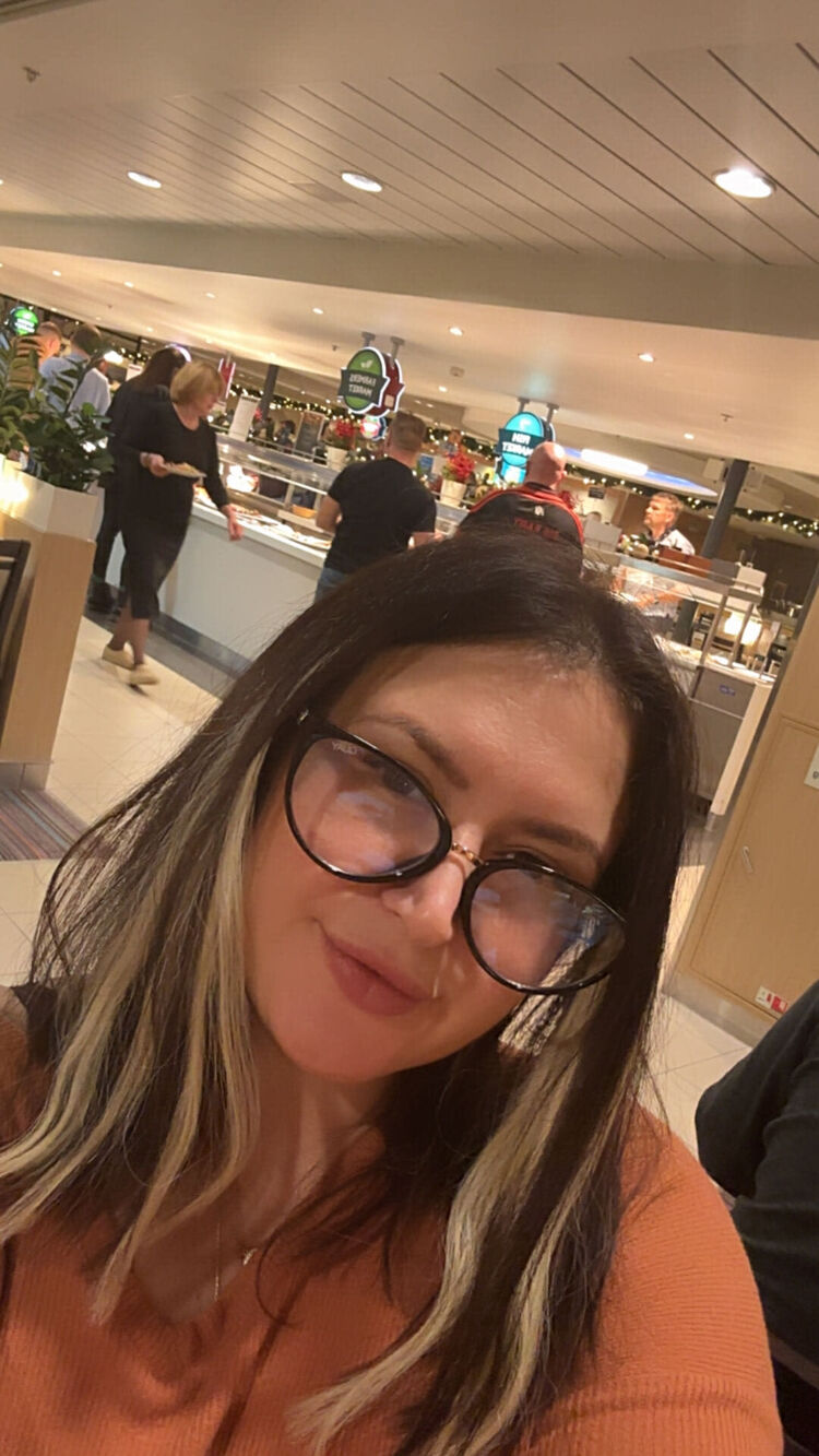  ,   Olesya, 40 ,   ,   , c 