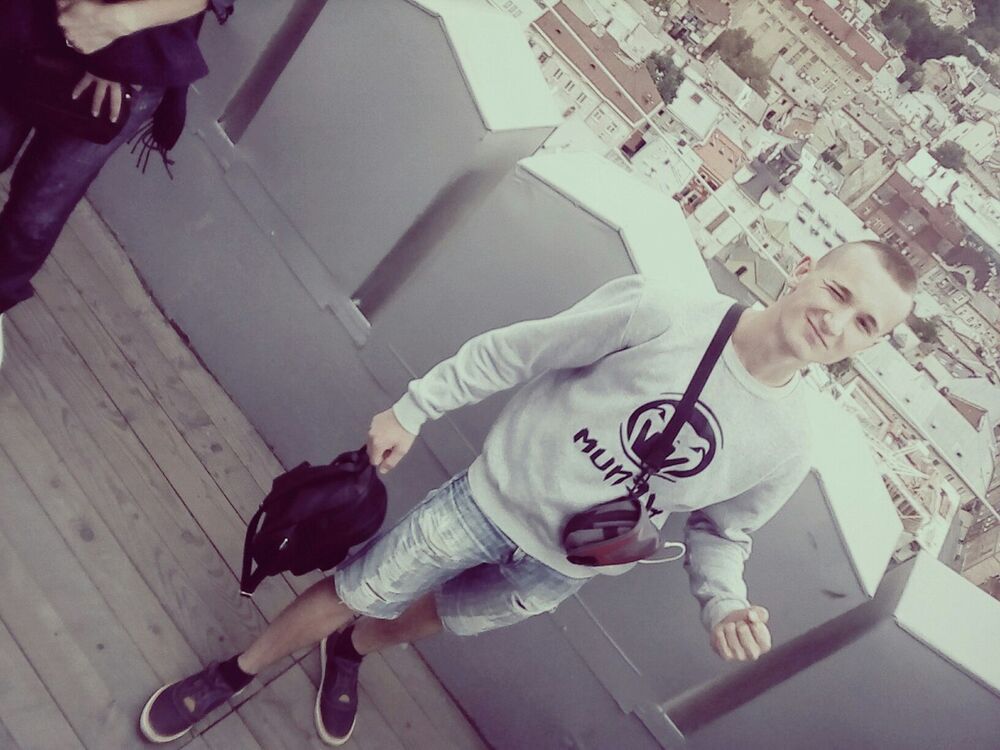  ,   , 28 ,   