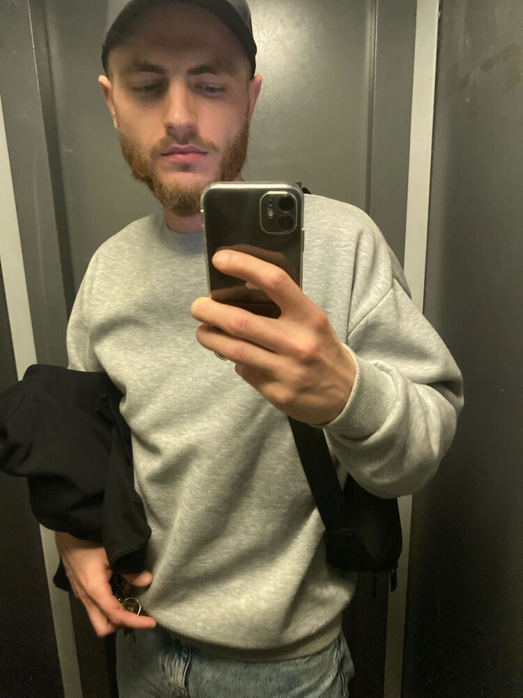  46043827  , 29 ,    