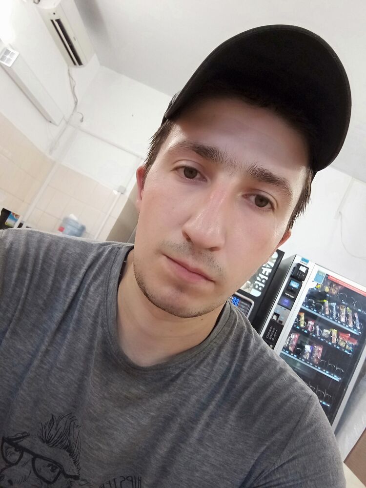  28508127  , 31 ,    