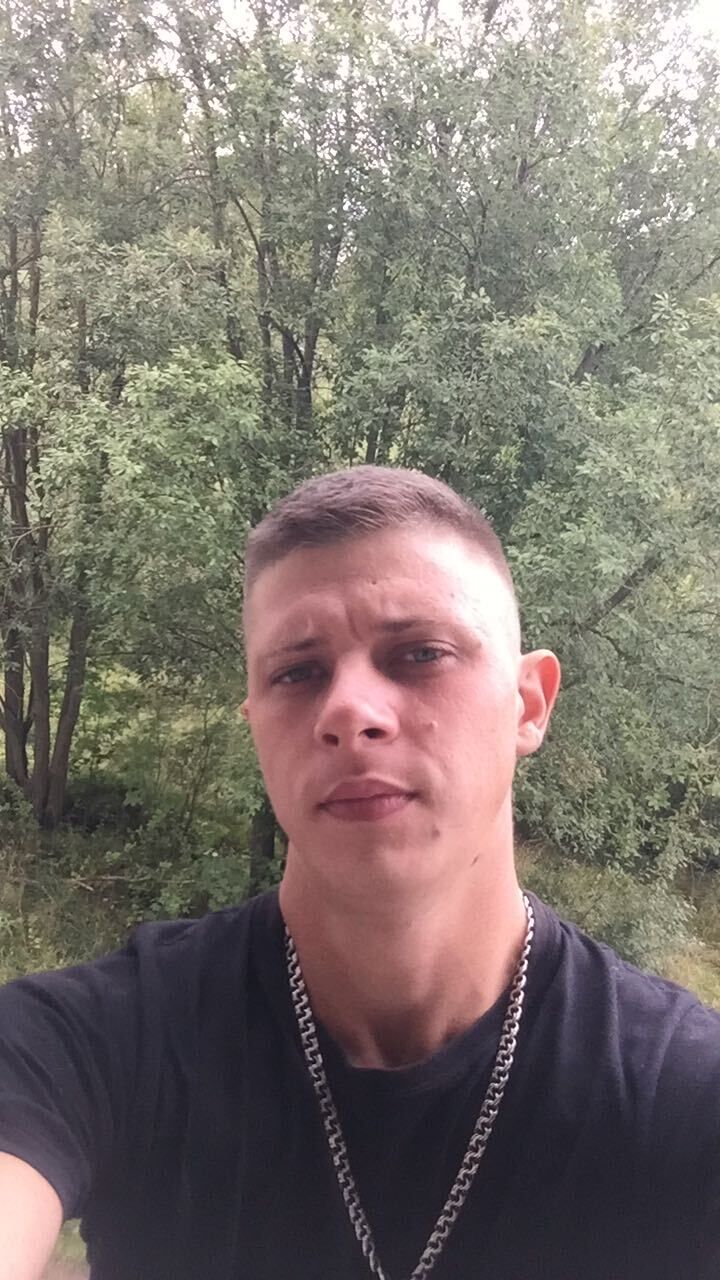  52815347  , 32 ,    -