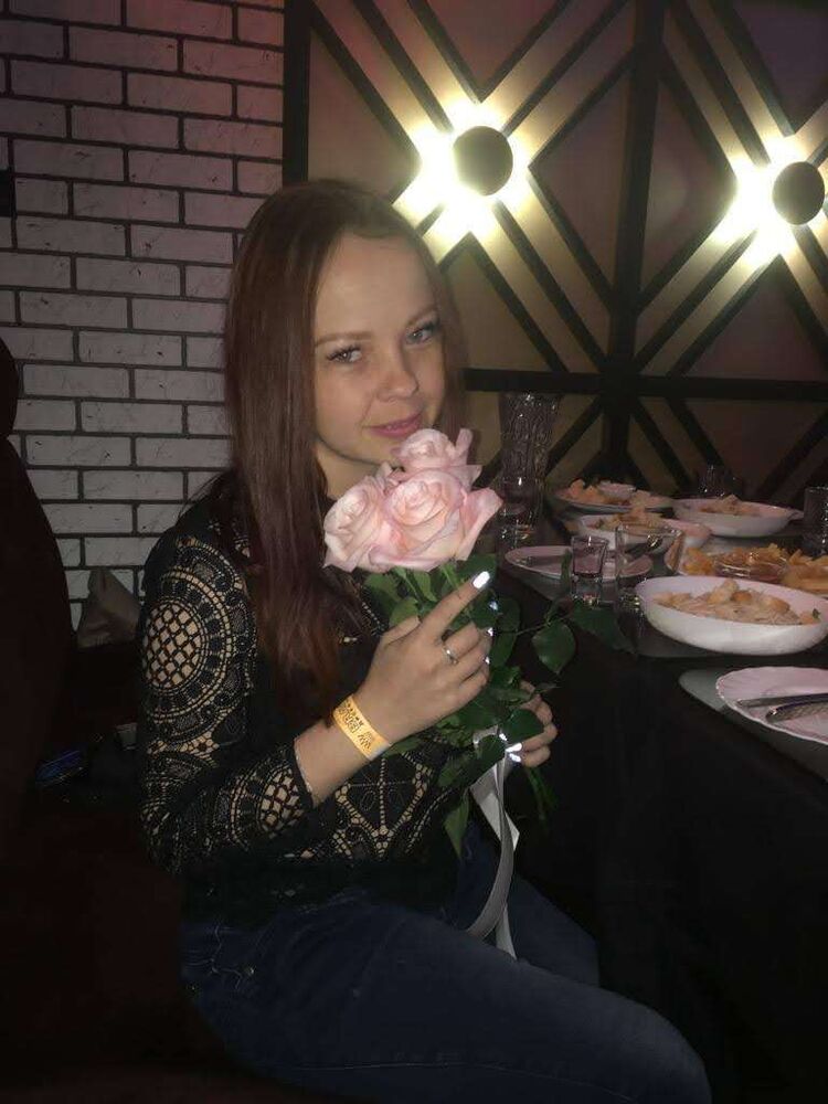  52804977  , 37 ,    