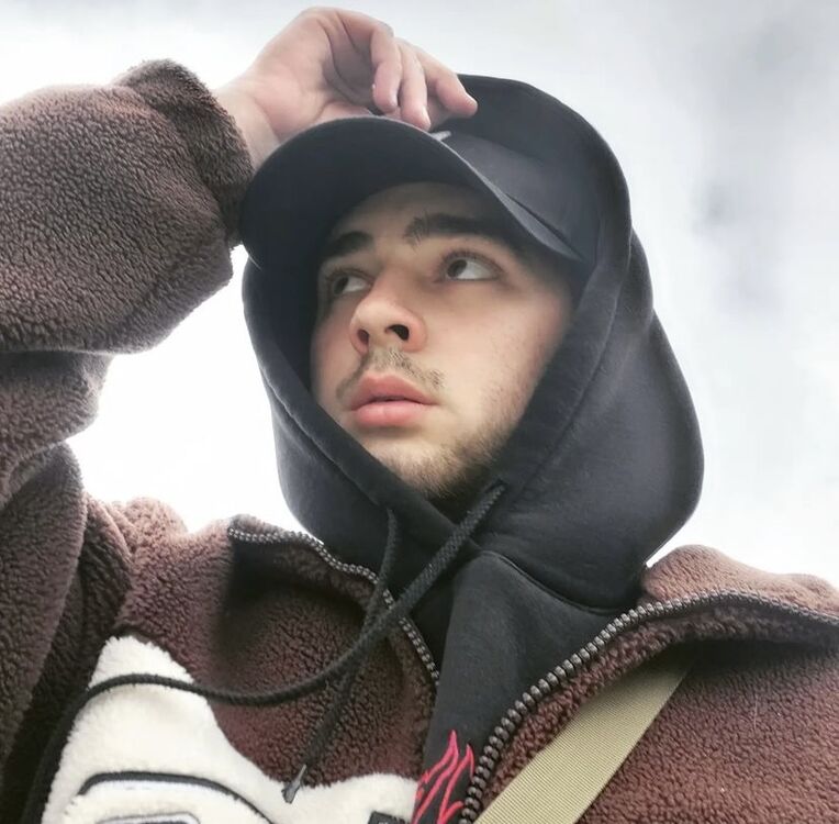  ,   , 22 ,   ,   