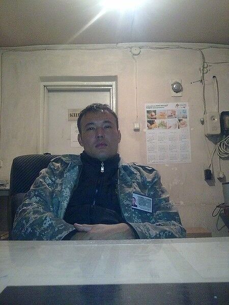  11792207  Ruslan, 39 ,    