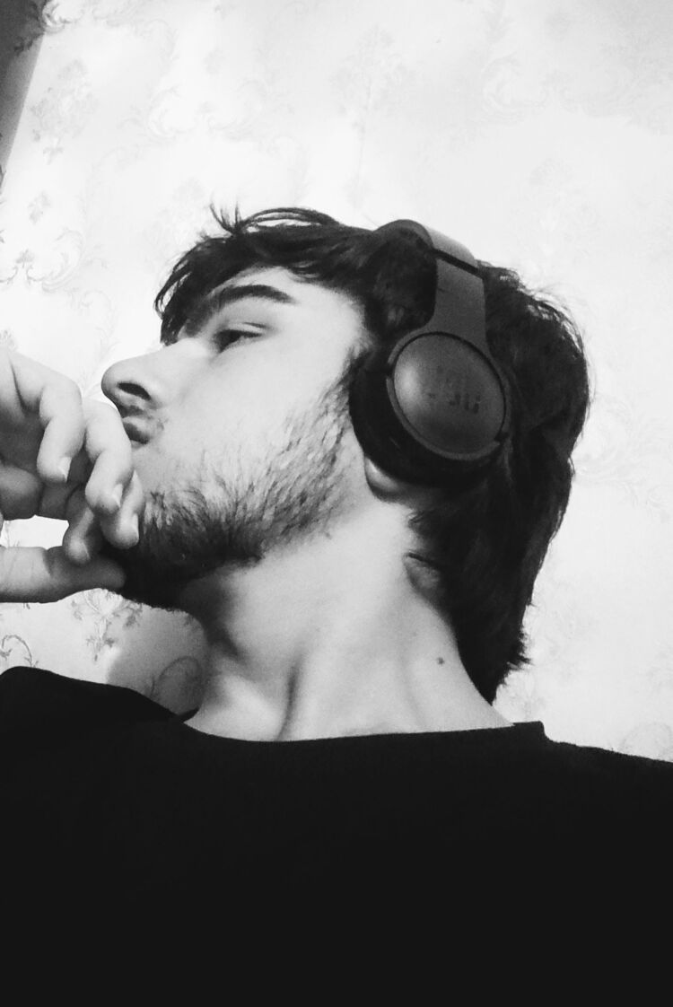 ���������� ������, ���� ����� Shohrukh, 22 ����, ������������ ��� ������, ����� � ���������, c�������� ���������, ���������