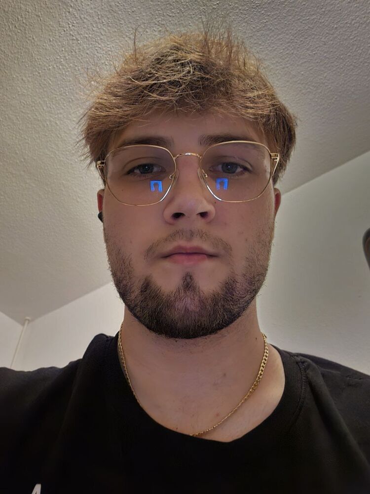  Wschowa,   Maks, 19 ,   ,   