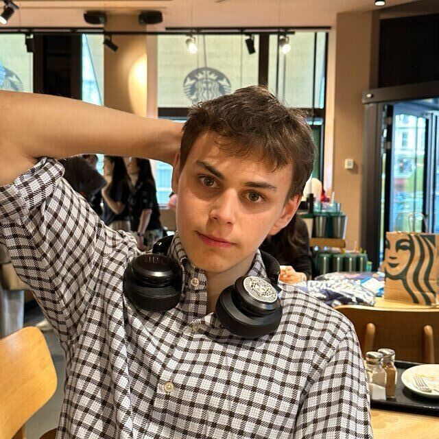  ,   Dima, 19 ,   ,   , c , 