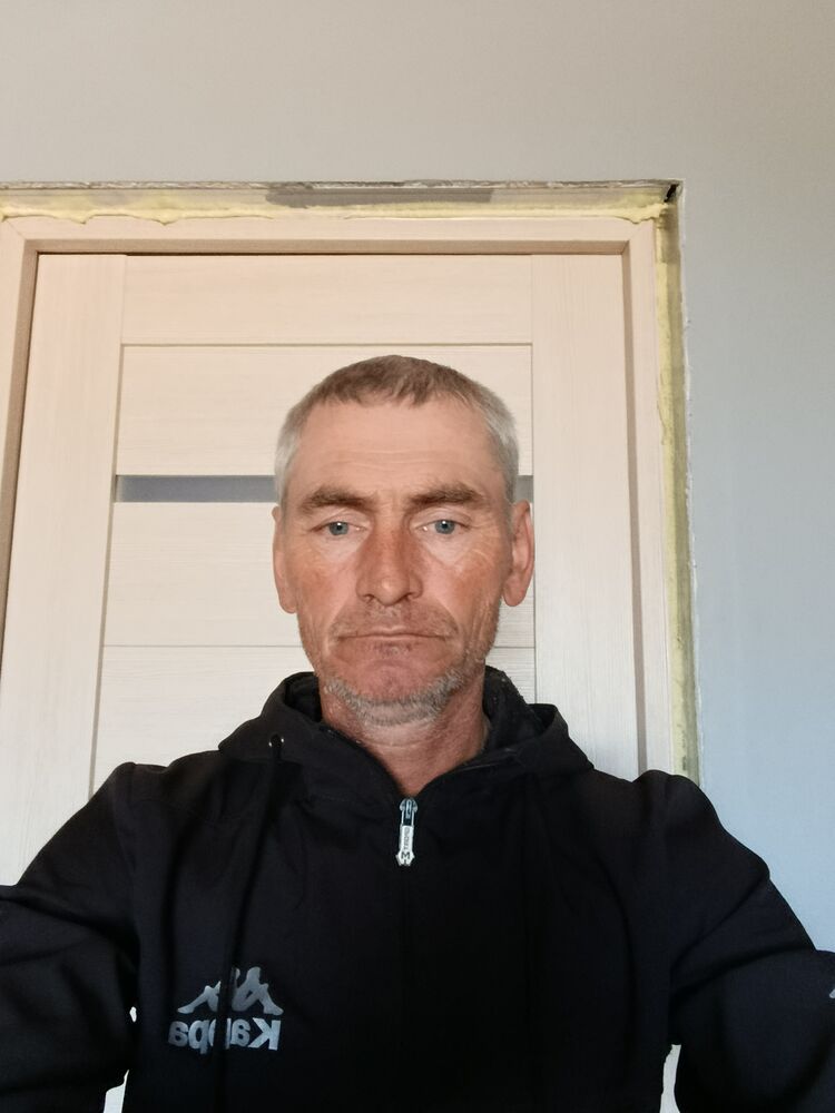  53048237  , 51 ,    