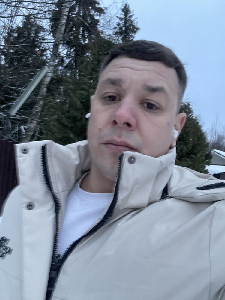  46101867  , 35 ,    