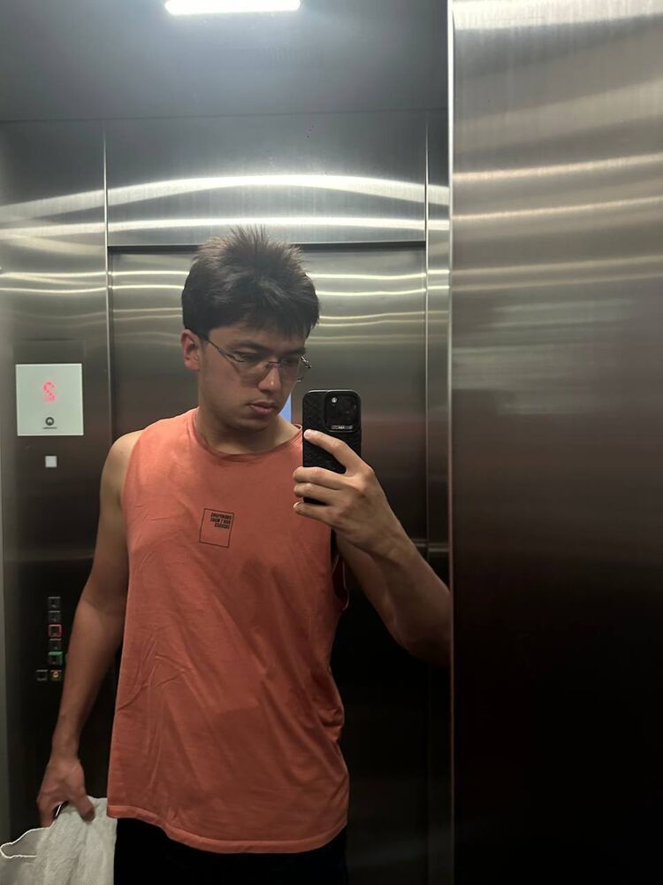  52761437  , 24 ,    