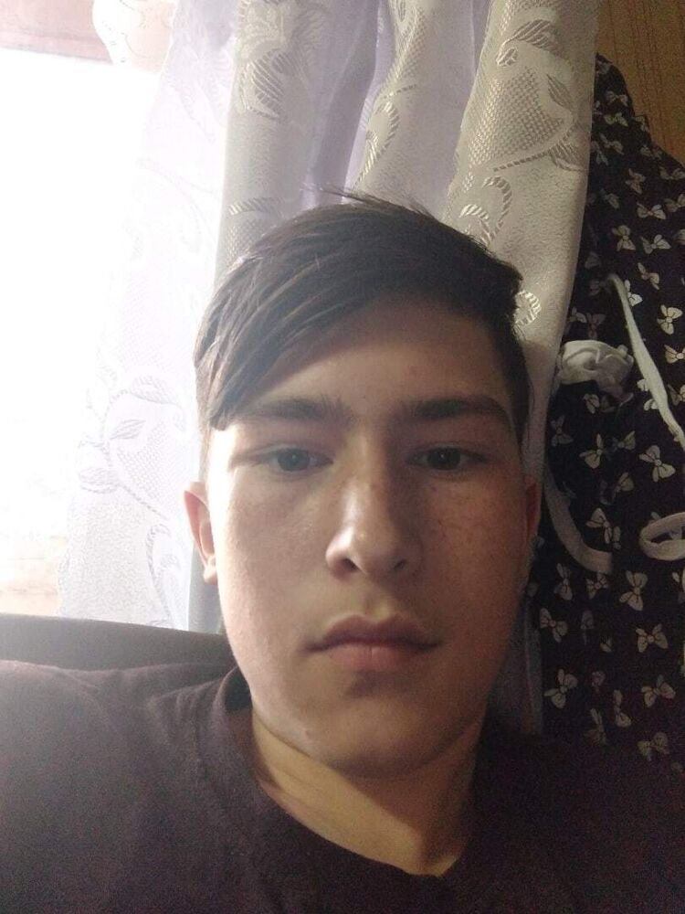  22836927  , 24 ,    