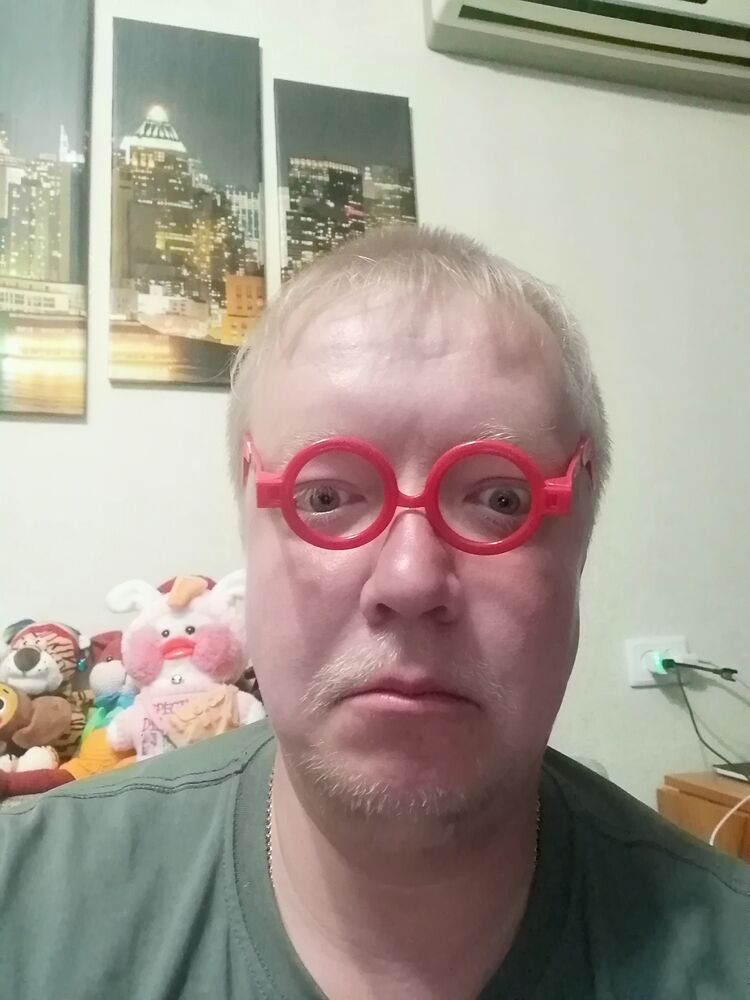  33503637  , 35 ,    -